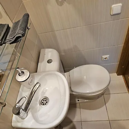Cozy By The John's Hill, Old Town, Self Check In Apartment Klaipeda