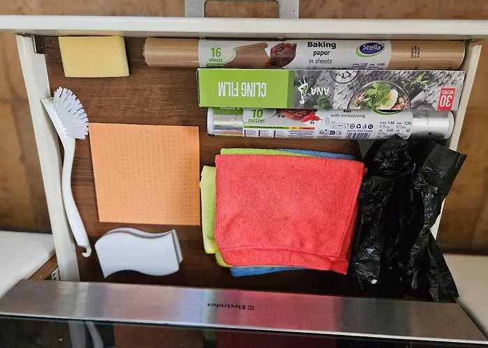 Daire Cozy By The John's Hill, Old Town, Self Check In